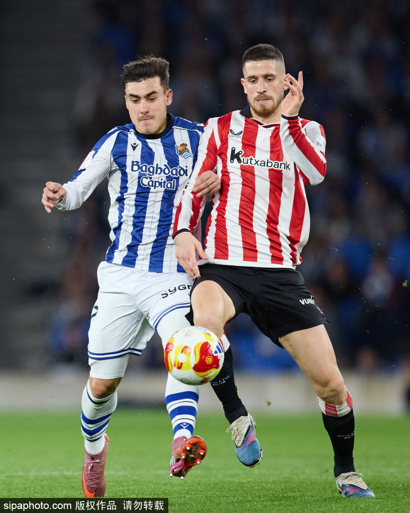 西甲焦点:皇家社会主场迎战奥萨苏纳,塞尔吉奥·弗朗西斯科的球队是“不可战胜”还是强弩之末?